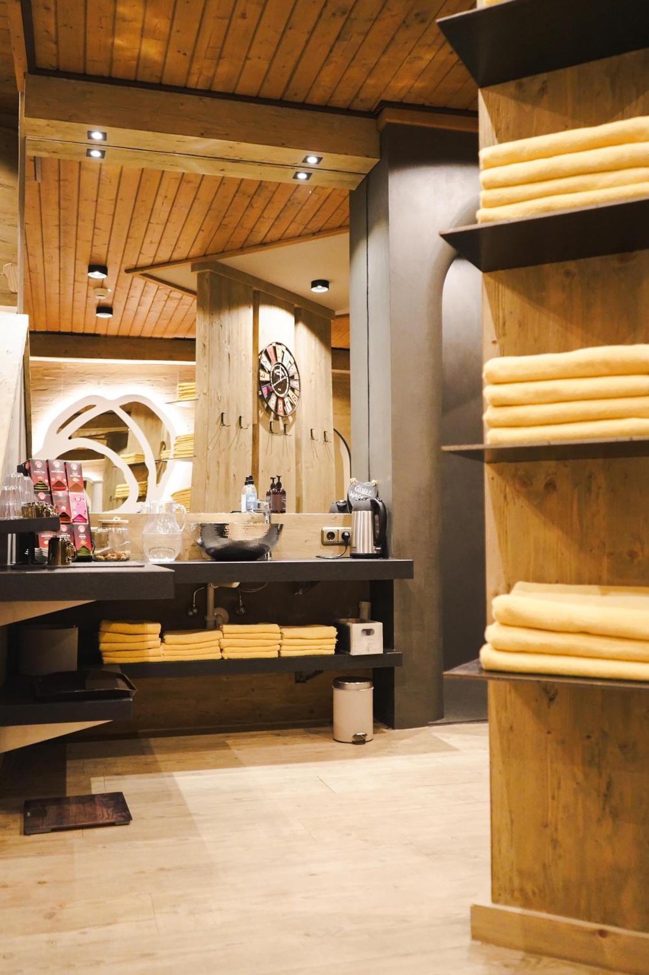 Boutique House Happyellow Saalbach-Hinterglemm Exterior foto